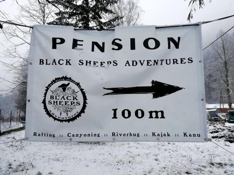 Penzion Black Sheeps Adventures Вильдальпен Экстерьер фото